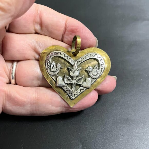 Vintage RARE Retired Jeep Collins Brass & Sterling Handmade Dove Heart Pendant - Picture 4 of 13